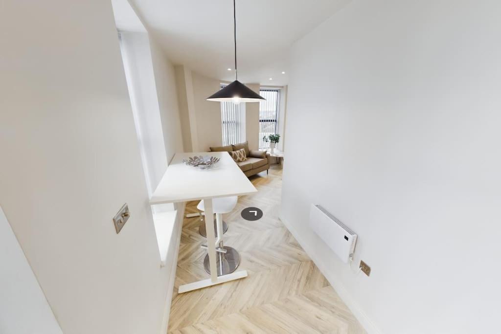 2 Bed Penthouse In The Heart Of Leeds City Centre Near Arena Apartment Ngoại thất bức ảnh