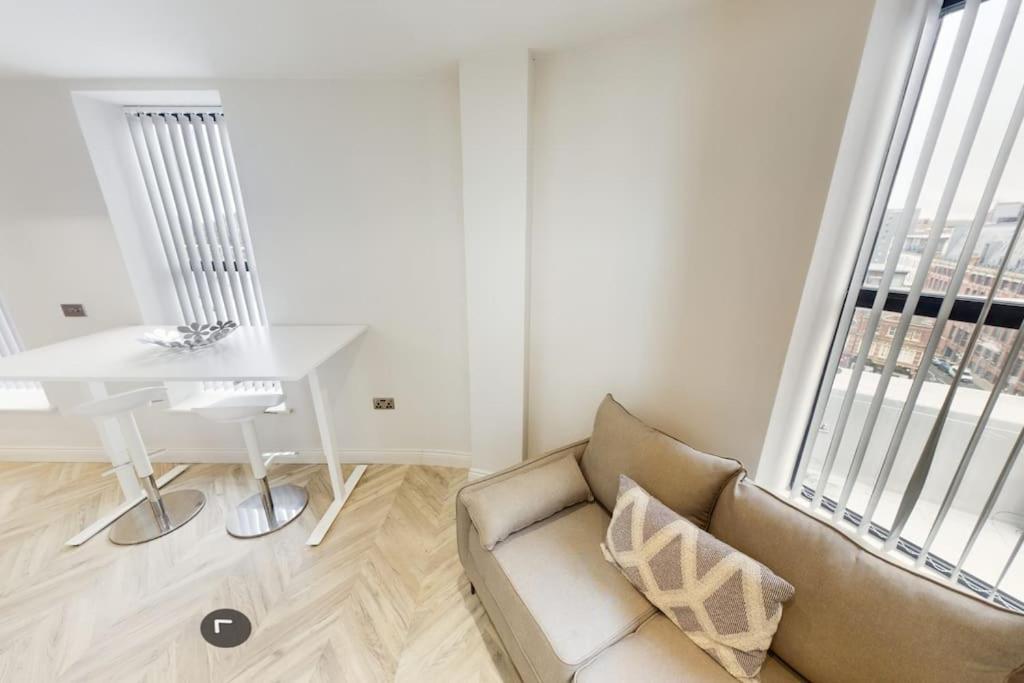 2 Bed Penthouse In The Heart Of Leeds City Centre Near Arena Apartment Ngoại thất bức ảnh